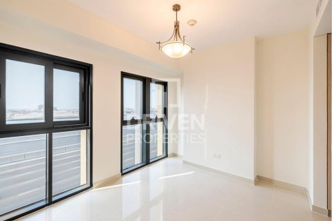 3 bedrooms Apartment in Deira, UAE No. 192819 8