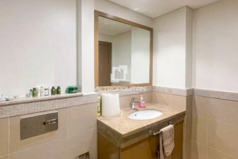 Apartment de 2 dormitorios en Burj Vista, UAE No. 78425 16