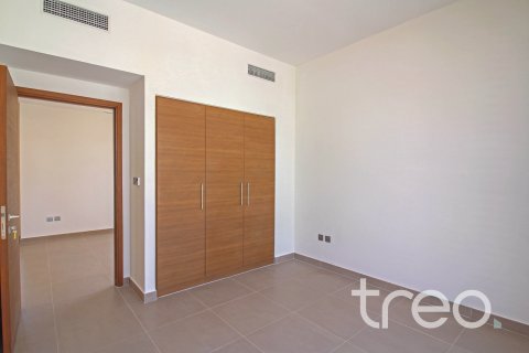 Villa de 4 dormitorios en Dubai Hills Estate, UAE No. 173848 10