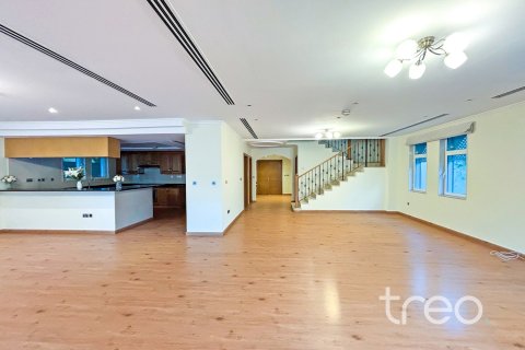 4 bedrooms Villa in Regional, UAE No. 173847 4