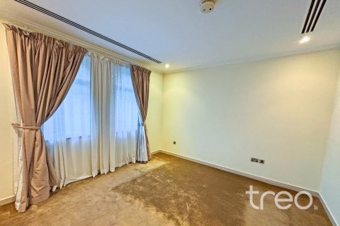 4 bedrooms Villa in Regional, UAE No. 173847 25