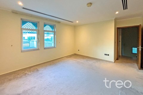 4 bedrooms Villa in Regional, UAE No. 173847 20