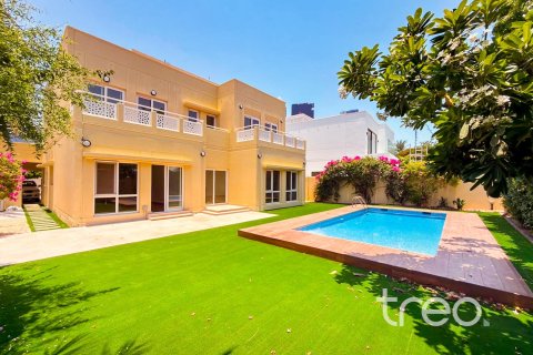 5 غرفة نوم  فيلا في Meadows 1, الإمارات العربية المتحدة رقم 173846