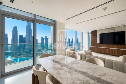 Квартира с 3 спальнями в The Address Residence Fountain Views, ОАЭ №191555 20