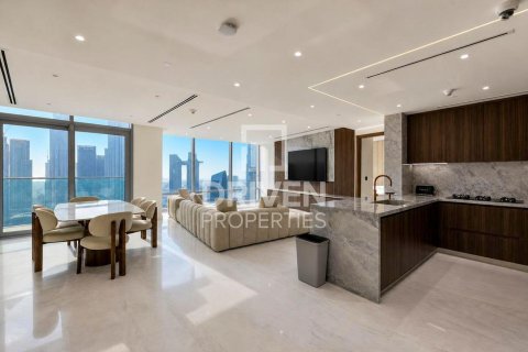 Квартира с 3 спальнями в The Address Residence Fountain Views, ОАЭ №191555