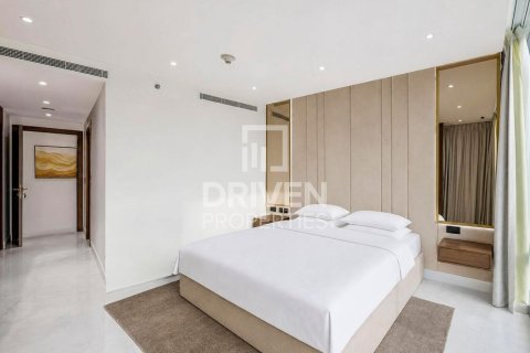 Квартира с 3 спальнями в The Address Residence Fountain Views, ОАЭ №191555 11