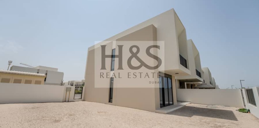 Townhouse de 4 dormitorios  No. 112772