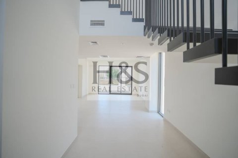 Townhouse de 4 dormitorios  No. 112772 5