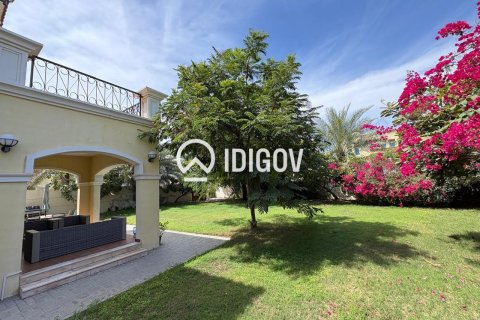 3 bedrooms Villa in Jumeirah Park, UAE No. 184895 6