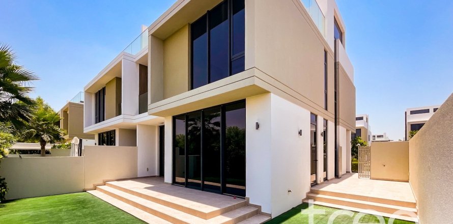 Villa de 3 chambres à Golf Grove, UAE No. 198811