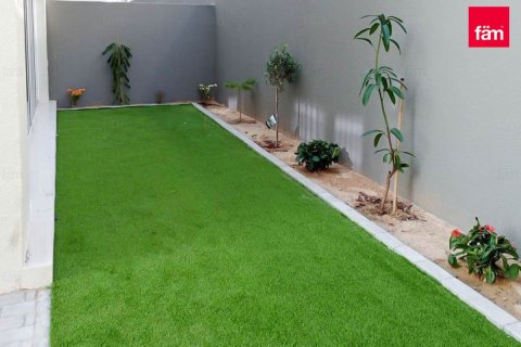 Вилла с 3 спальнями в Дубай, ОАЭ №141366 6