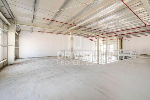 Склад 3382.41м² в Дубай, ОАЭ №193864 3