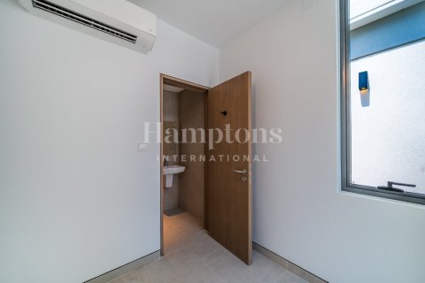 Villa de 4 dormitorios No. 118952 9