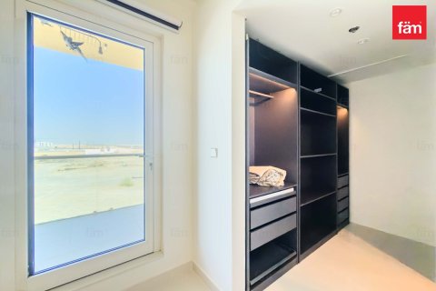 Apartment de 3 dormitorios en Dubai, UAE No. 163984 13