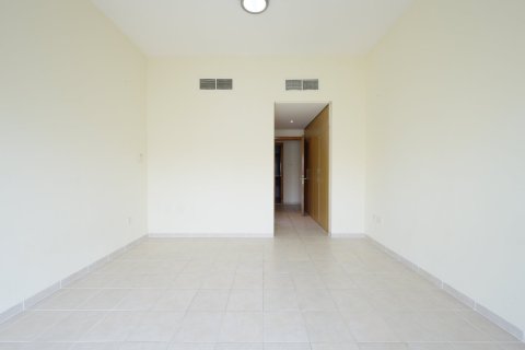 2 bedrooms Apartment in Discovery Gardens, UAE No. 195012 8