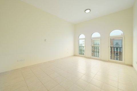 2 bedrooms Apartment in Discovery Gardens, UAE No. 195011 4