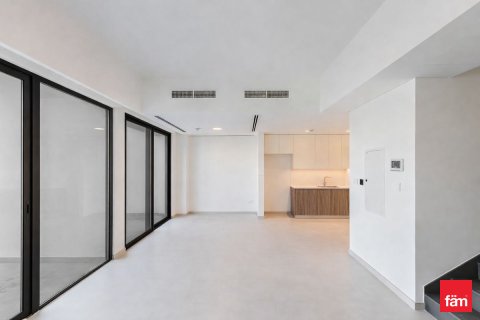 3 bedrooms Villa in Dubai, UAE No. 147679 3