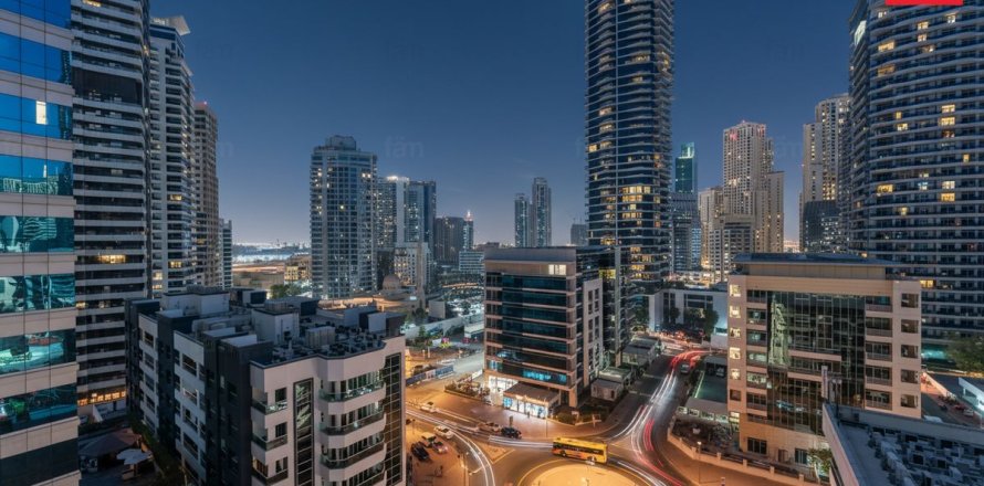 Apartment de 2 dormitorios en Dubai Marina, UAE No. 147678