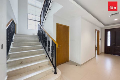 4 غرف نوم فيلا في دبي, الإمارات العربية المتحدة رقم 147682 6