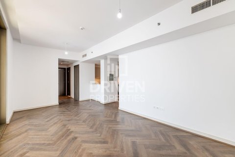 Apartment de 2 dormitorios en Creekside 18, UAE No. 189883