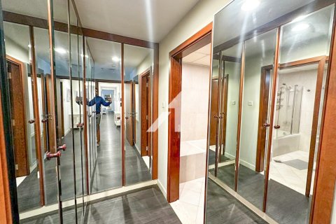 3 bedrooms Apartment  No. 112362 22