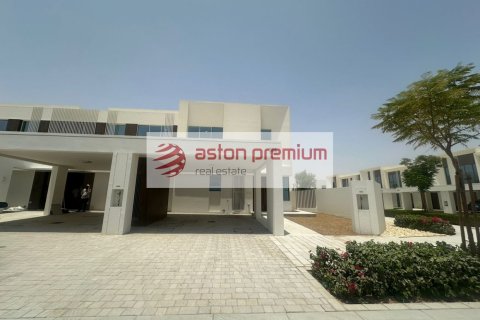 3 غرف نوم فيلا في The Valley, الإمارات العربية المتحدة رقم 156551 3