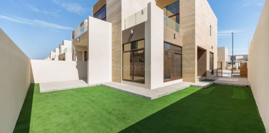 4 bedrooms Villa in Meydan, UAE No. 146684