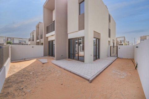 Villa de 4 chambres à Villanova, UAE No. 146685 5