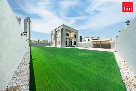 5 غرفة نوم  فيلا في البرشاء, الإمارات العربية المتحدة رقم 205016