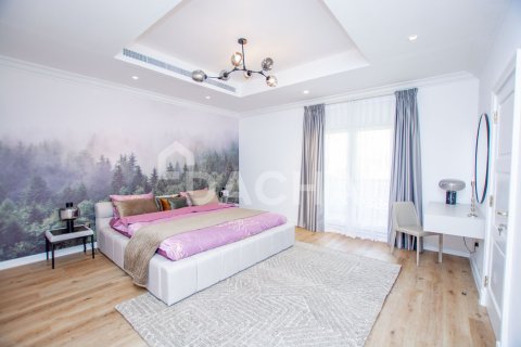4 bedrooms Villa in Canal Cove Villas, UAE No. 161270 21