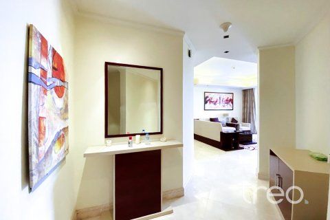 Apartment de 2 dormitorios en Grandeur Residences, UAE No. 173996 14