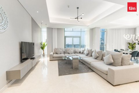 4 bedrooms Apartment in Dubai, UAE No. 169086