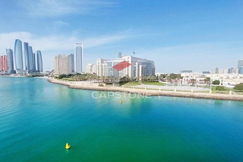 Apartment de 3 dormitorios en Al Bateen, UAE No. 18422 2