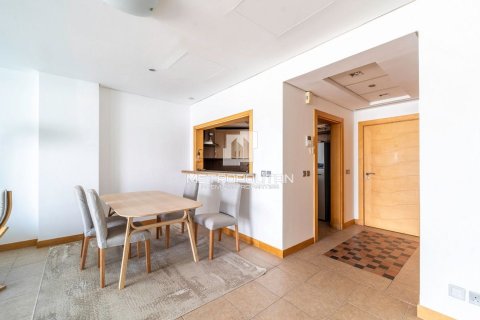 1 غرف نوم شقة رقم 130242 24