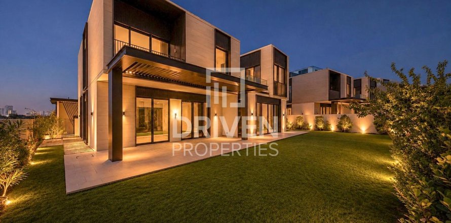 Villa de 5 chambres à Dubai Hills Estate, UAE No. 206582