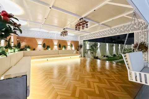 7 bedrooms Villa in Dubai, UAE No. 208909 9