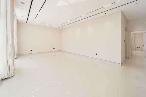 7 bedrooms Villa in Dubai, UAE No. 208909 19