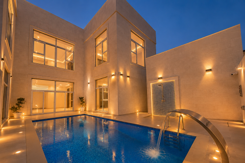 7 bedrooms Villa in Dubai, UAE No. 208909