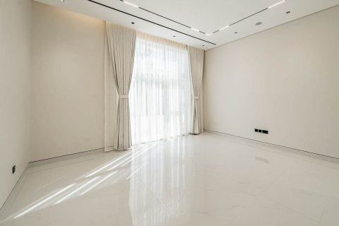 7 bedrooms Villa in Dubai, UAE No. 208909 21