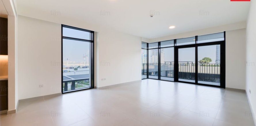 Квартира с 3 спальнями  №125959