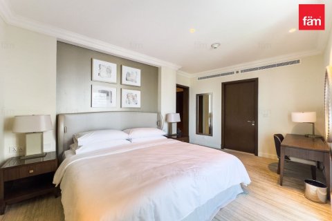 2 bedrooms Apartment in Downtown Dubai (Downtown Burj Dubai), UAE No. 143732 16