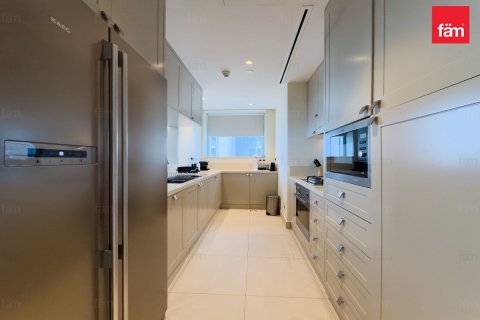 2 bedrooms Apartment in Downtown Dubai (Downtown Burj Dubai), UAE No. 143732 9