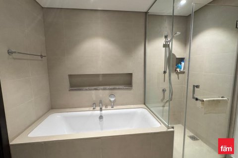 2 bedrooms Apartment in Dubai, UAE No. 143735 7