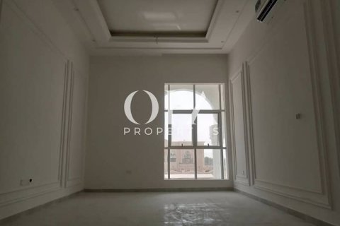 Villa de 7 chambres à Al Rahba, UAE No. 11768 24