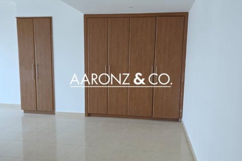 3 bedrooms Apartment in Jumeirah Lake Towers, UAE No. 142870 8