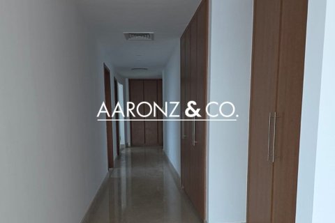 3 bedrooms Apartment in Jumeirah Lake Towers, UAE No. 142870 9
