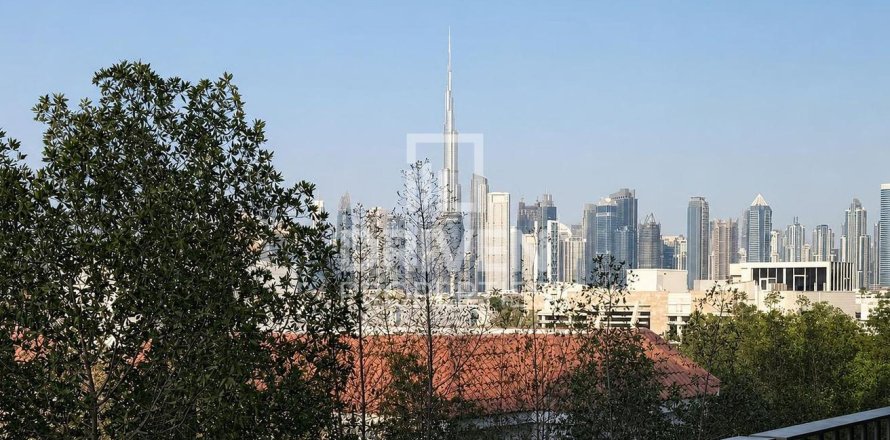 Appartement de 4 chambres à Jumeirah, UAE No. 203982