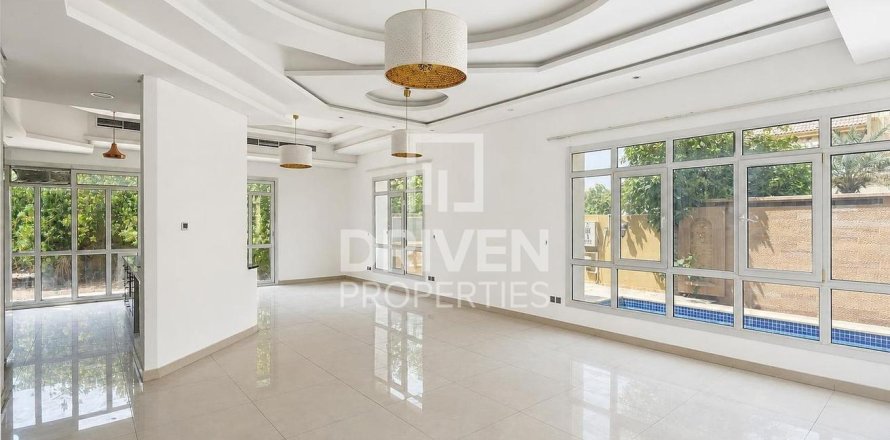 5 bedrooms Villa in The Villa, UAE No. 203983