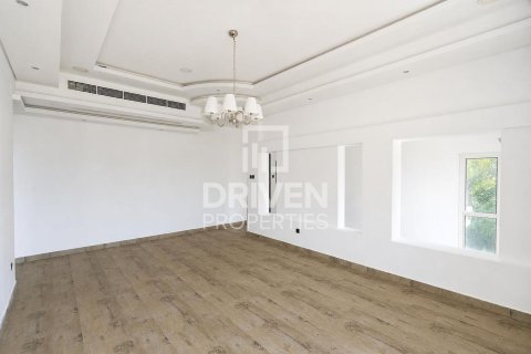 5 bedrooms Villa in The Villa, UAE No. 203983 13