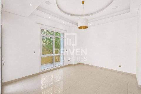 5 bedrooms Villa in The Villa, UAE No. 203983 14